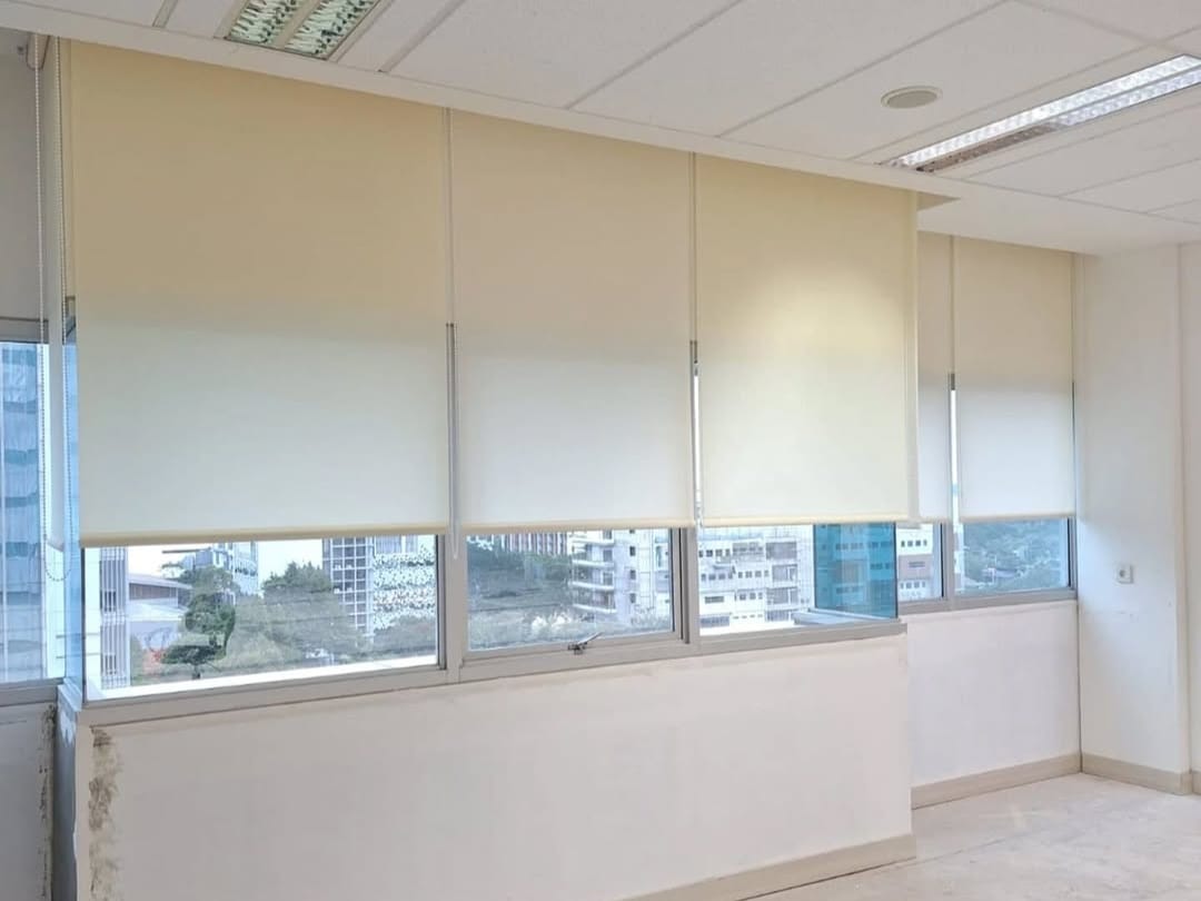 Jual Roller Blind Sharp Point Bahan Dimout Sp.707-1 Cream